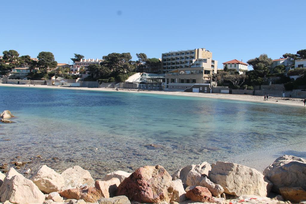 Beau T2 En Centre Ville Avec Parking Prive Bandol Bagian luar foto